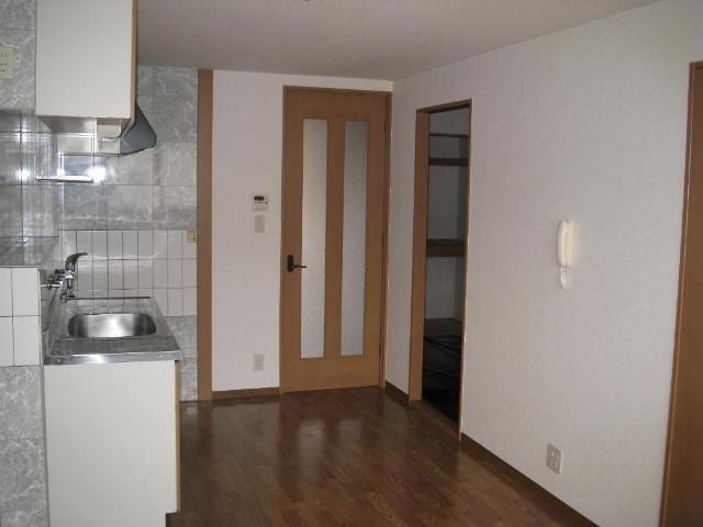 居室・リビング　ＤＫ（9.5帖）（イメージ）