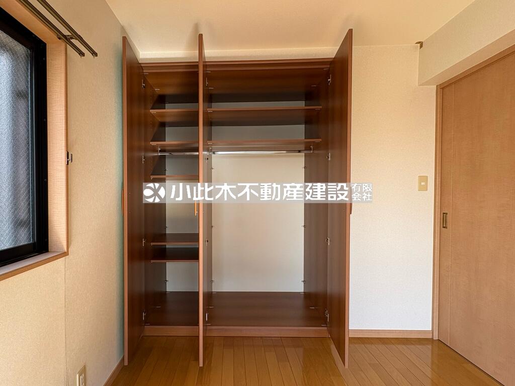 ピノソレアード105 号の内装写真