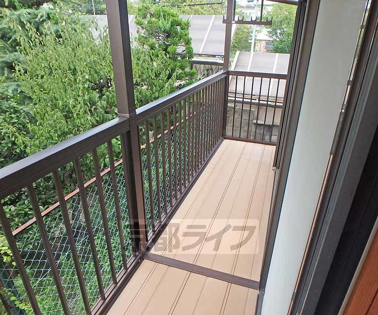 バルコニー　風当りの良いバルコニーです。