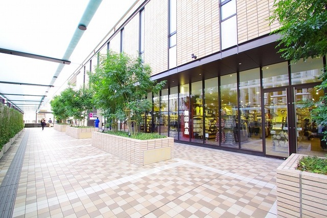 その他　無印良品　イオンSENRITO（その他）まで78m