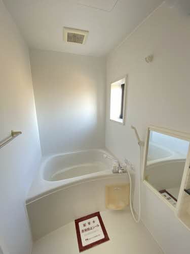 バス・シャワールーム　バスルーム