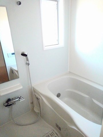 バス・シャワールーム　日々の暮らしに欠かせないお風呂です