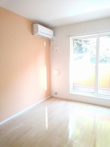 居室・リビング　居間です