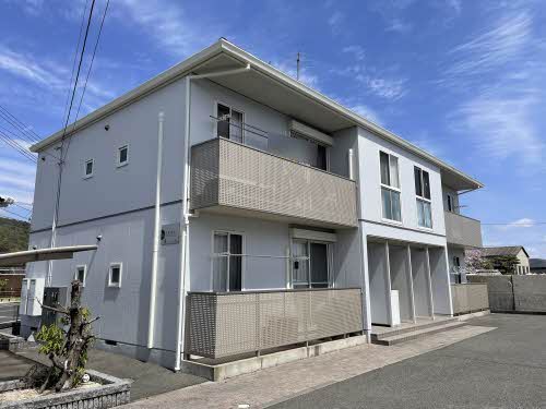 建物外観　クレセオ　A棟・軽量鉄骨造