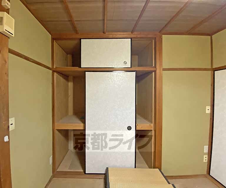 収納　４．５帖和室の押入れです。