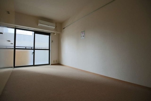 居室・リビング　洋室７．8帖