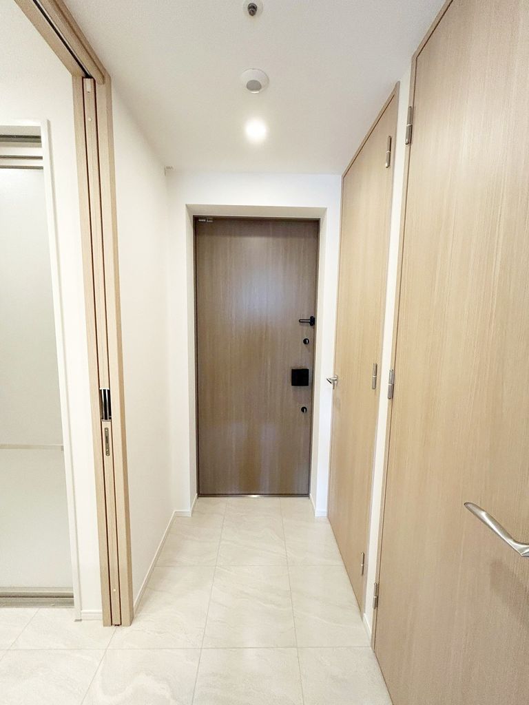 玄関　※別室参考写真