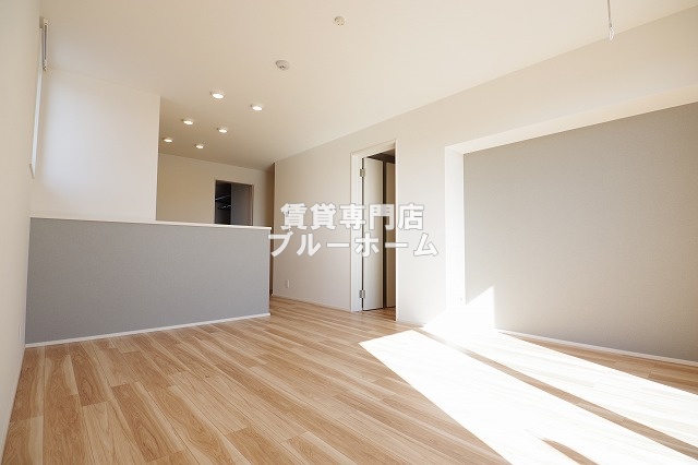 その他　リビングの別アングルです！