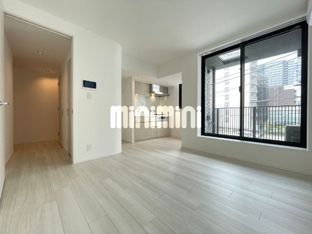 居室・リビング　別号室の参考写真