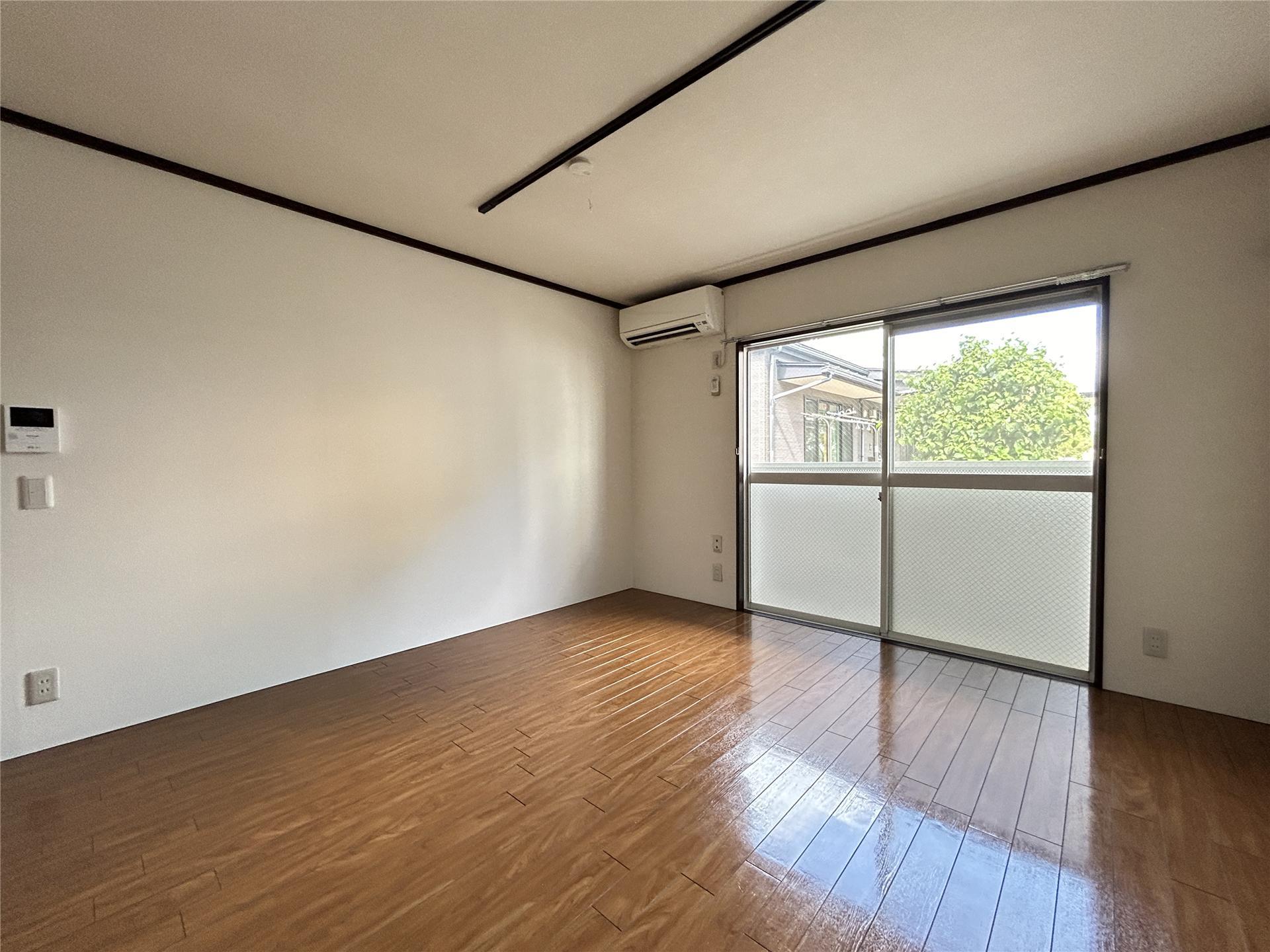 居室・リビング　別部屋の参考写真です