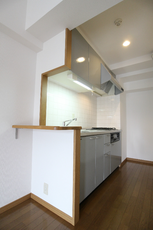 キッチン　キッチン　※別号室参考写真