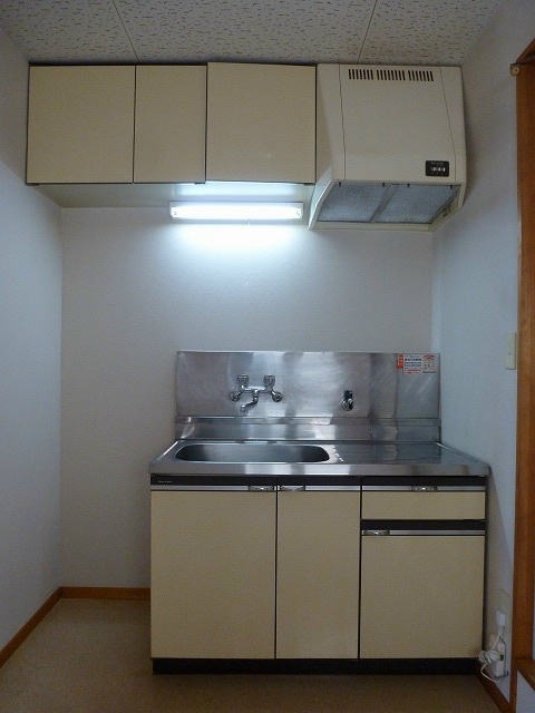 キッチン　写真は102号室です