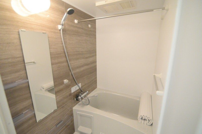 バス・シャワールーム　バス