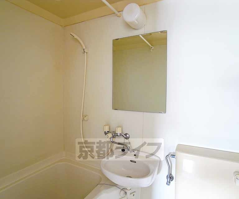 洗面設備　プチ洗面台付です