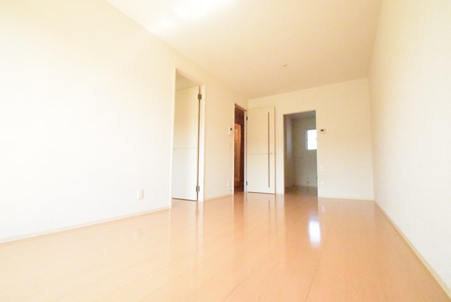 居室・リビング　他部屋