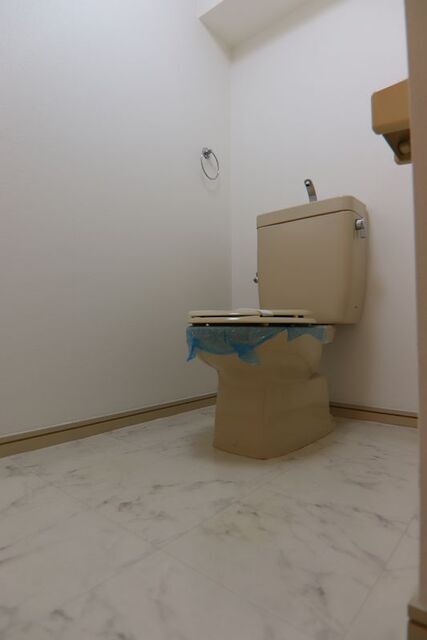 トイレ　※別室の参考写真です。