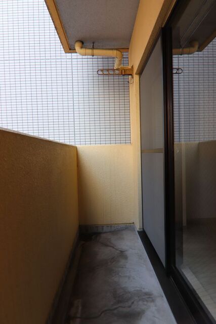 バルコニー　※別室の参考写真です。