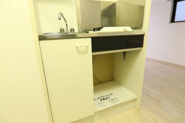 キッチン　※別室の参考写真です。