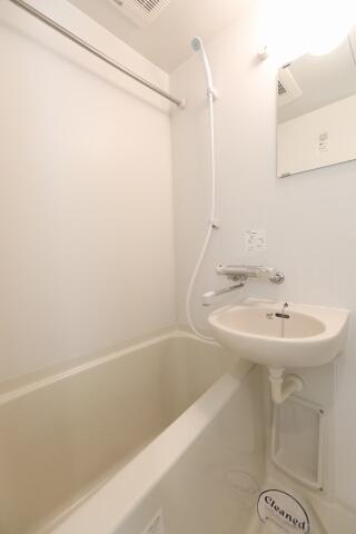 バス・シャワールーム　同タイプ参考写真