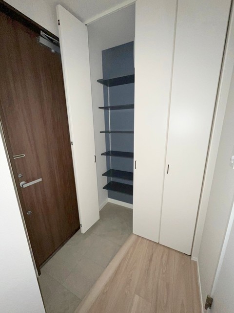 玄関　玄関スペース