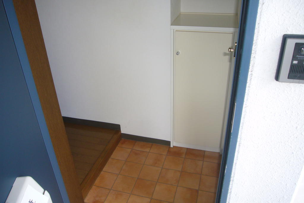 玄関　モデルルーム