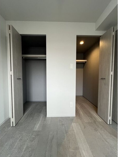 収納　収納力のあるウォークインクローゼットです！