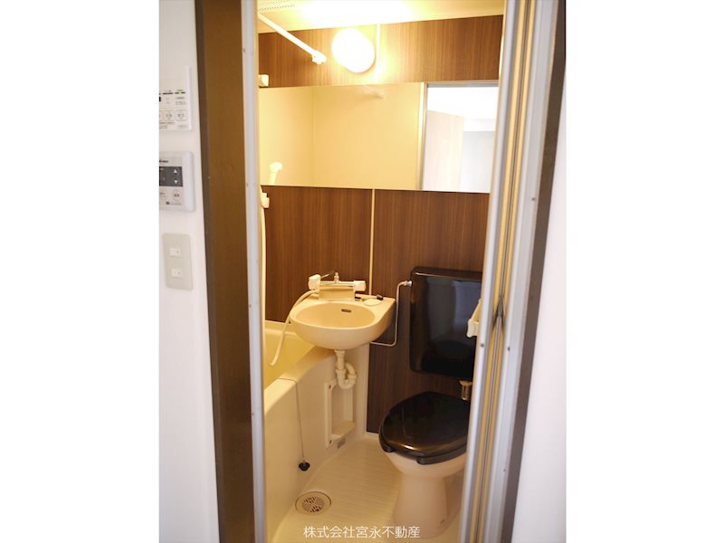 バス・シャワールーム　浴室暖房・乾燥付きです！