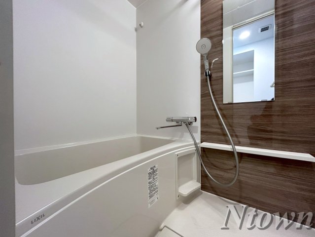 バス・シャワールーム　お風呂で日々の疲れを落としましょう