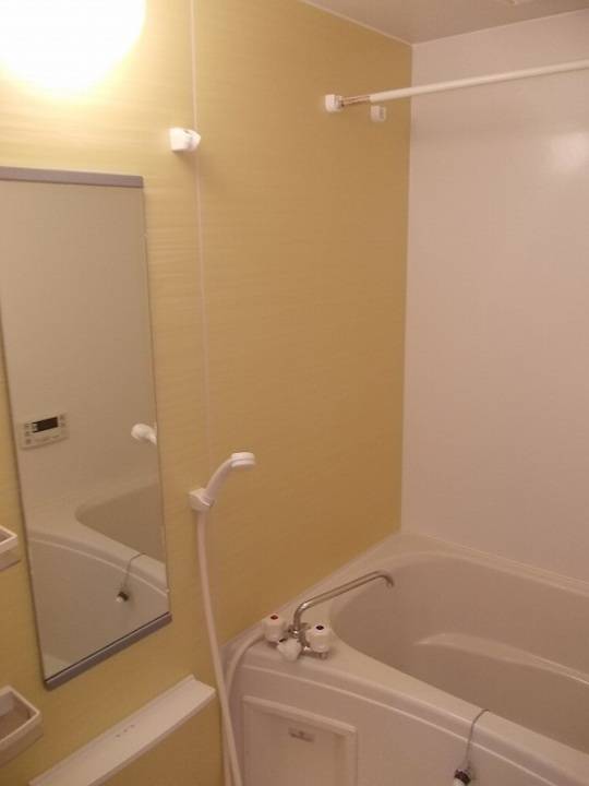 バス・シャワールーム　浴室