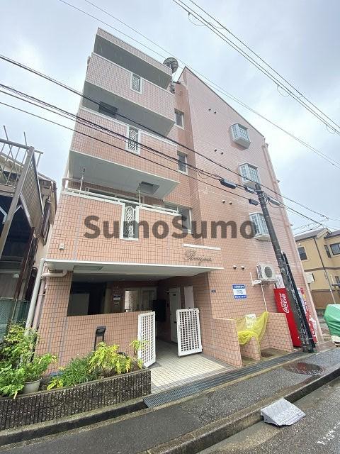 建物外観　外観は落ち着いています