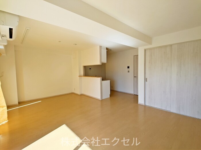 居室・リビング　明るい室内です。