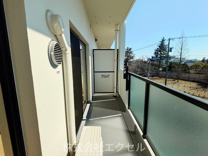 バルコニー　南向きで日当たり良好です。