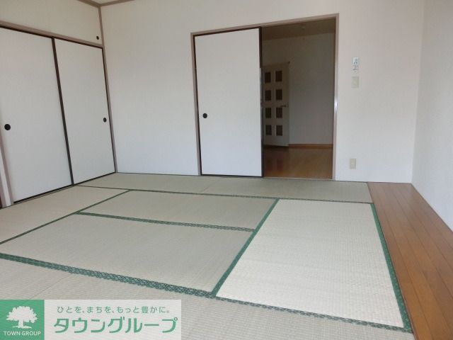 居室・リビング　８帖の広い居室