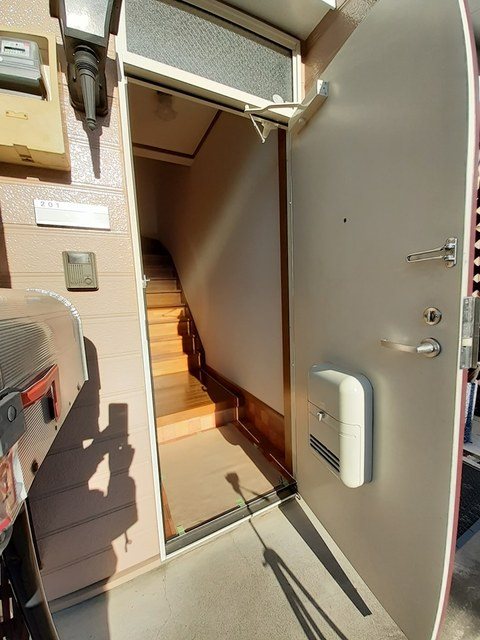 玄関　シューズボックス完備です。