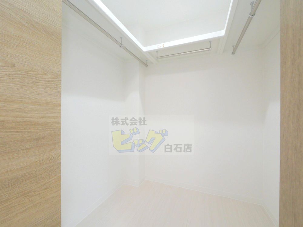 収納　広々ウォークインクローゼット完備しています♪