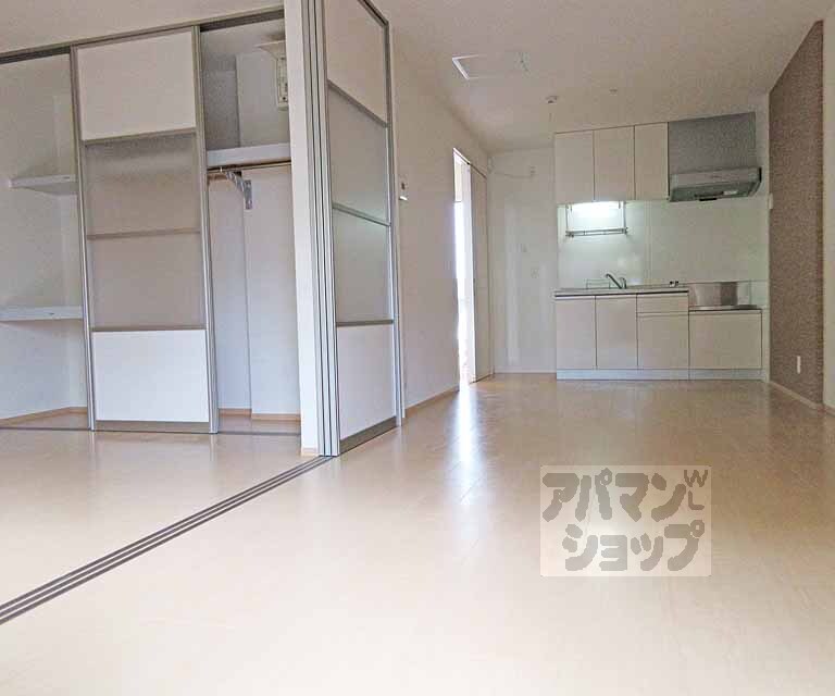 居室・リビング　開放感のある室内です