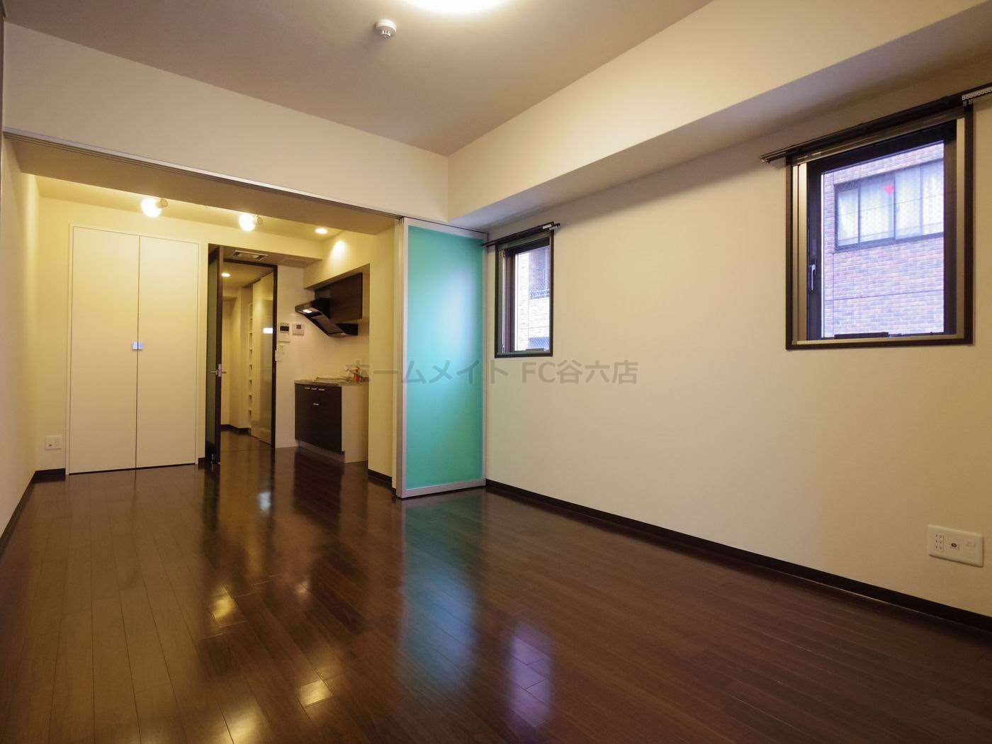 居室・リビング　Peridot内平野町