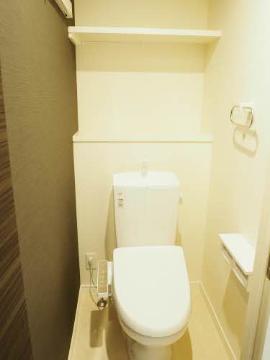 トイレ　シャワー付トイレ
