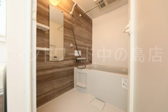 バス・シャワールーム　詳細は、ウィンドワード中の島店までご相談下さい。