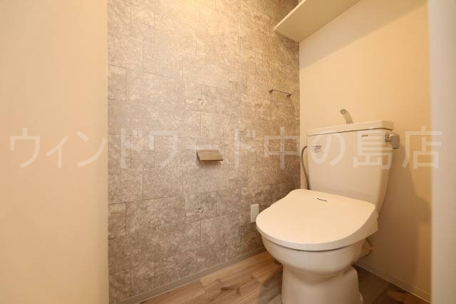 トイレ　詳細は、ウィンドワード中の島店までご相談下さい。