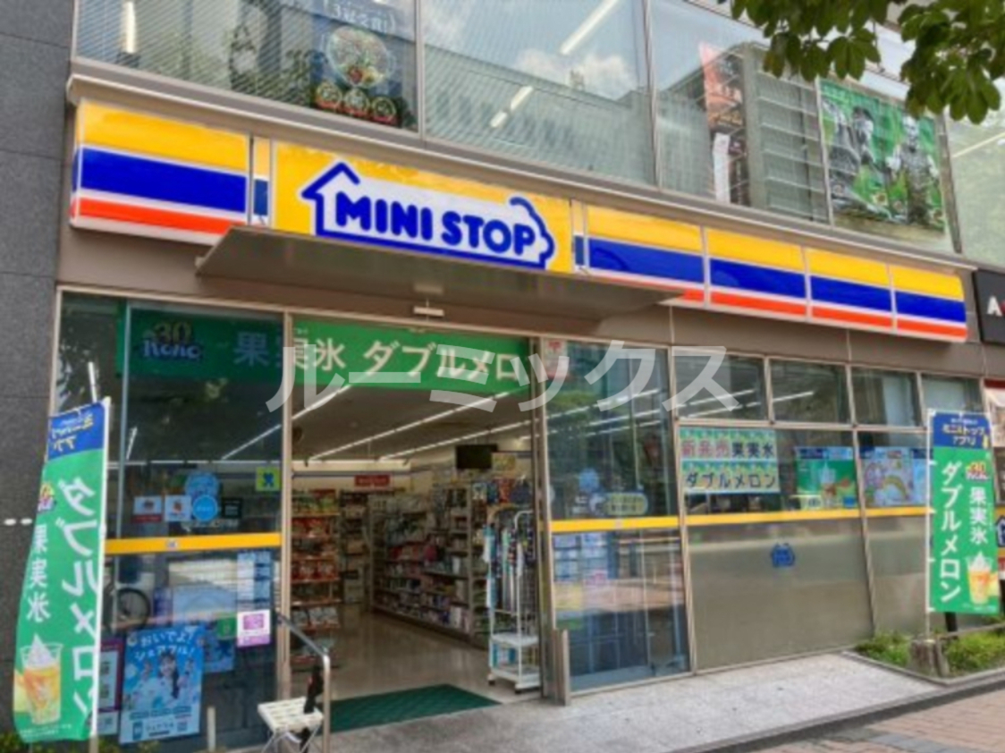 コンビニ　ミニストップ 福岡渡辺通3丁目店（コンビニ）まで141m