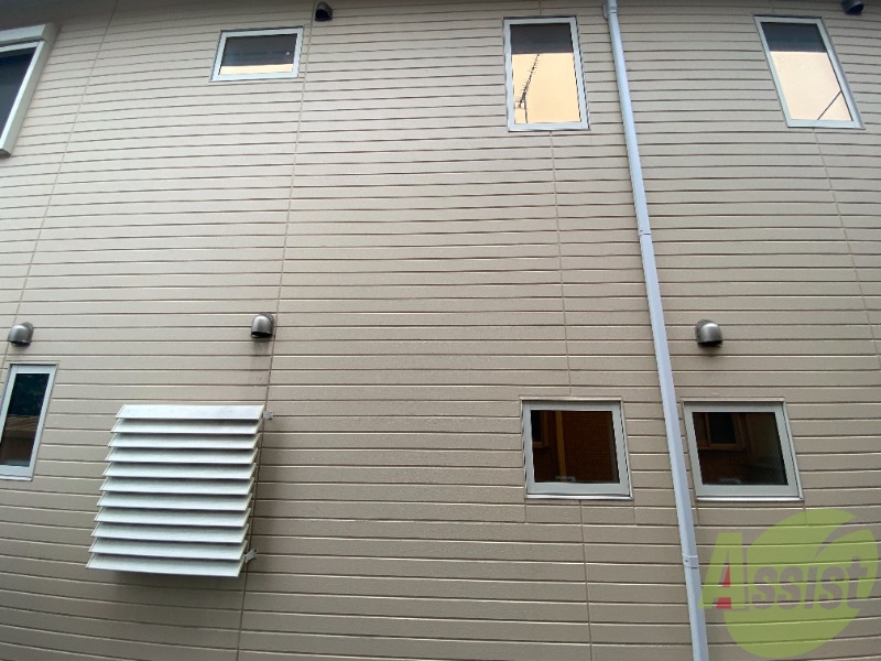 バルコニー　バルコニーです。たまには景色を楽しんではいかがでしょうか。