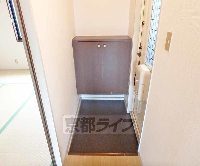 玄関　玄関ホールです