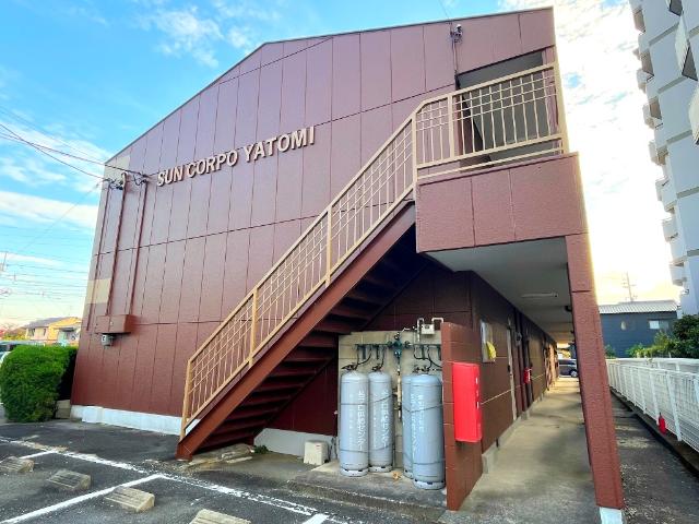 建物外観　外観写真（昼）