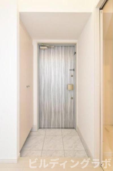 玄関　別号室参考画像です。