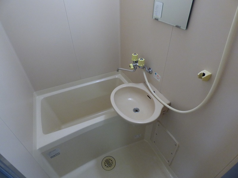 バス・シャワールーム　浴室＋洗面