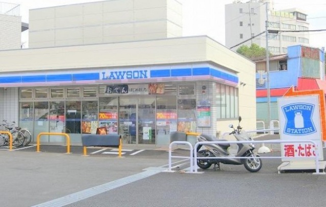 コンビニ　ローソン大田大森東四丁目店（コンビニ）まで556m