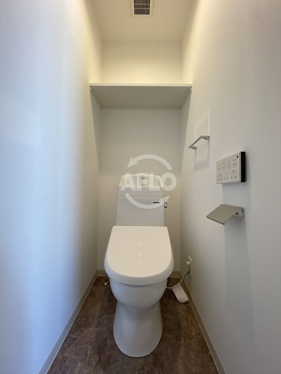 トイレ　GRANDIR新深江（グランディル新深江）　温水洗浄便座