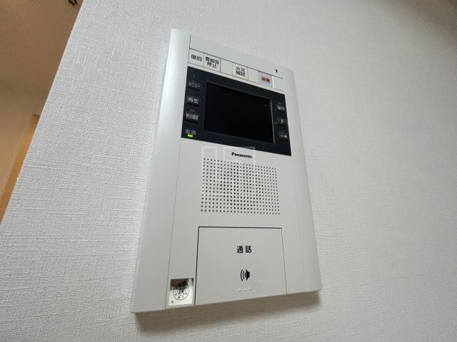 セキュリティ　TLRレジデンス本町WEST　TV付モニターフォン