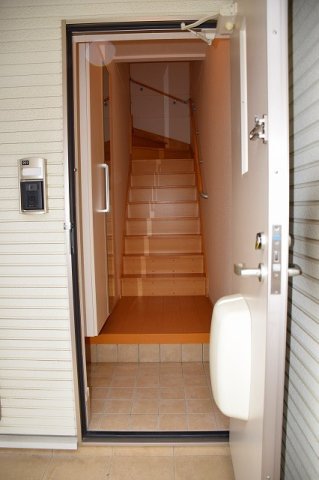 玄関　収納もある玄関です